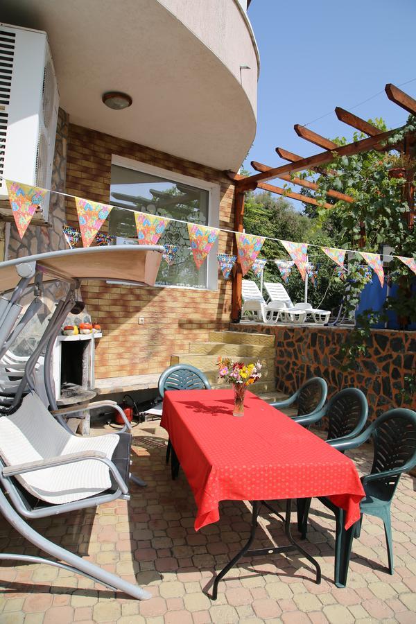 Popov Guest House Balchik Eksteriør billede