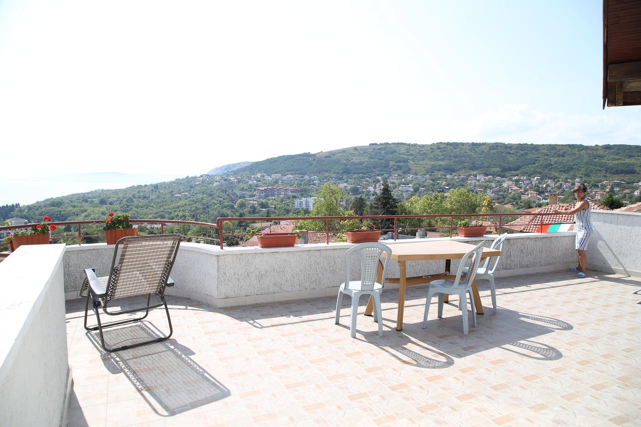Popov Guest House Balchik Eksteriør billede