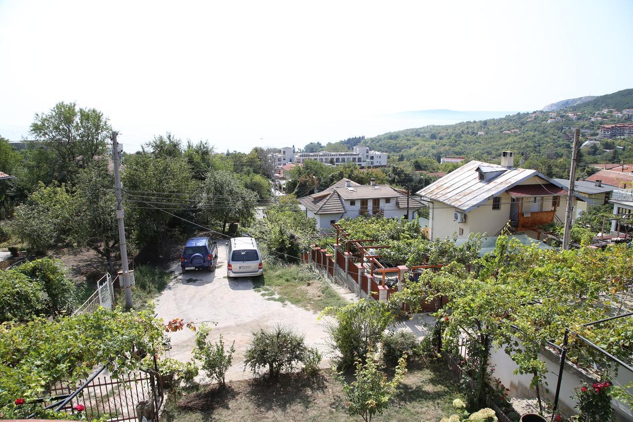 Popov Guest House Balchik Eksteriør billede